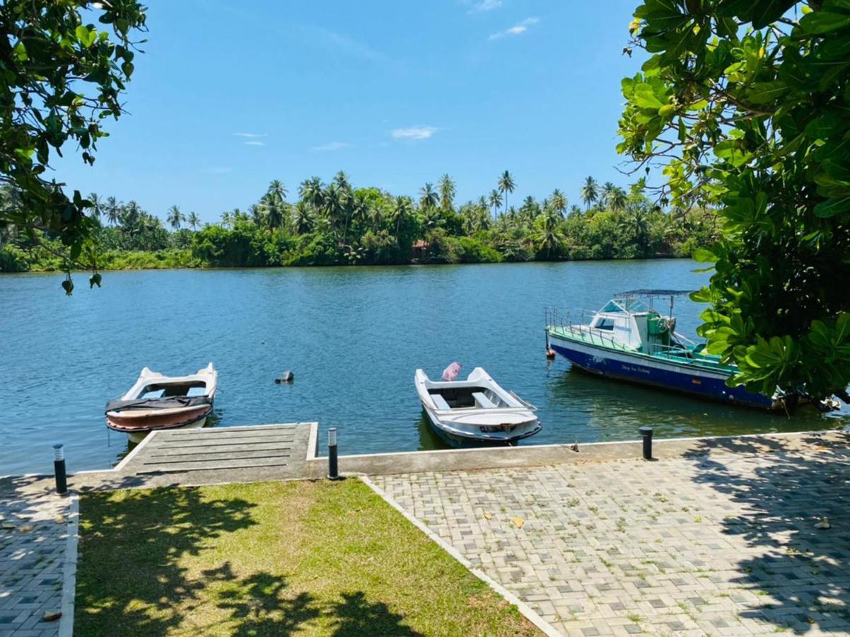 Villa Riverside Aluthgama Eksteriør billede