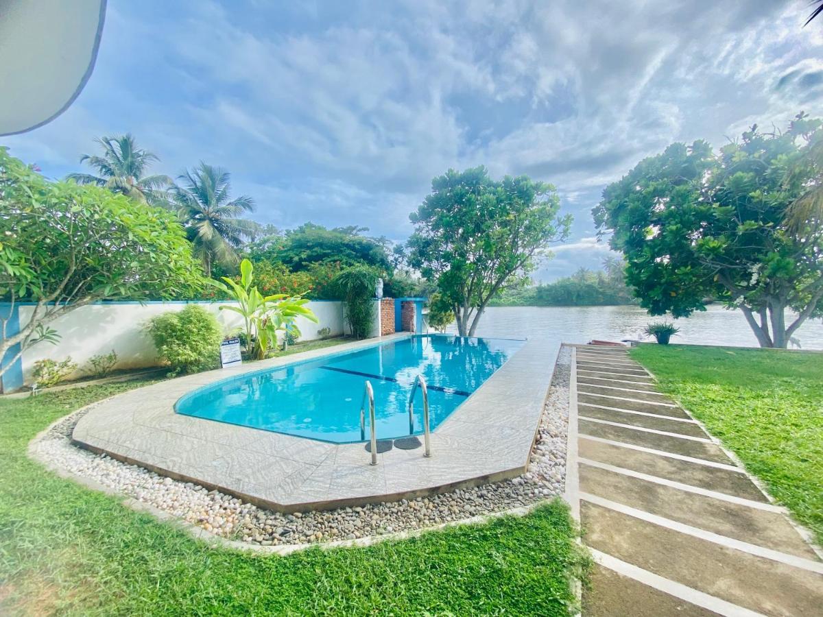 Villa Riverside Aluthgama Eksteriør billede