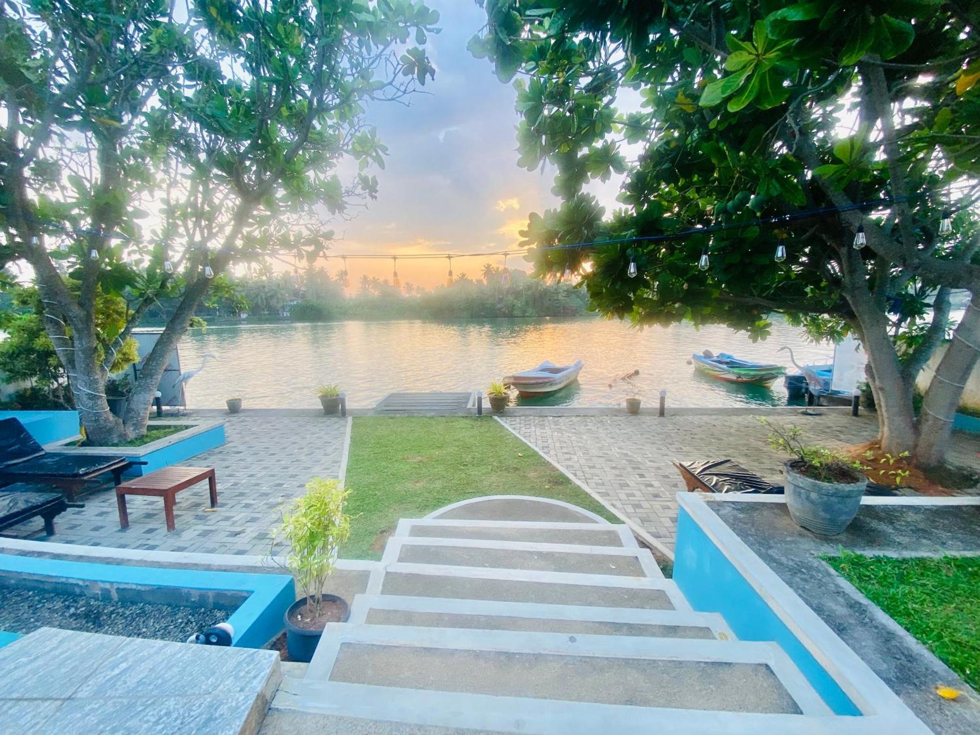 Villa Riverside Aluthgama Eksteriør billede