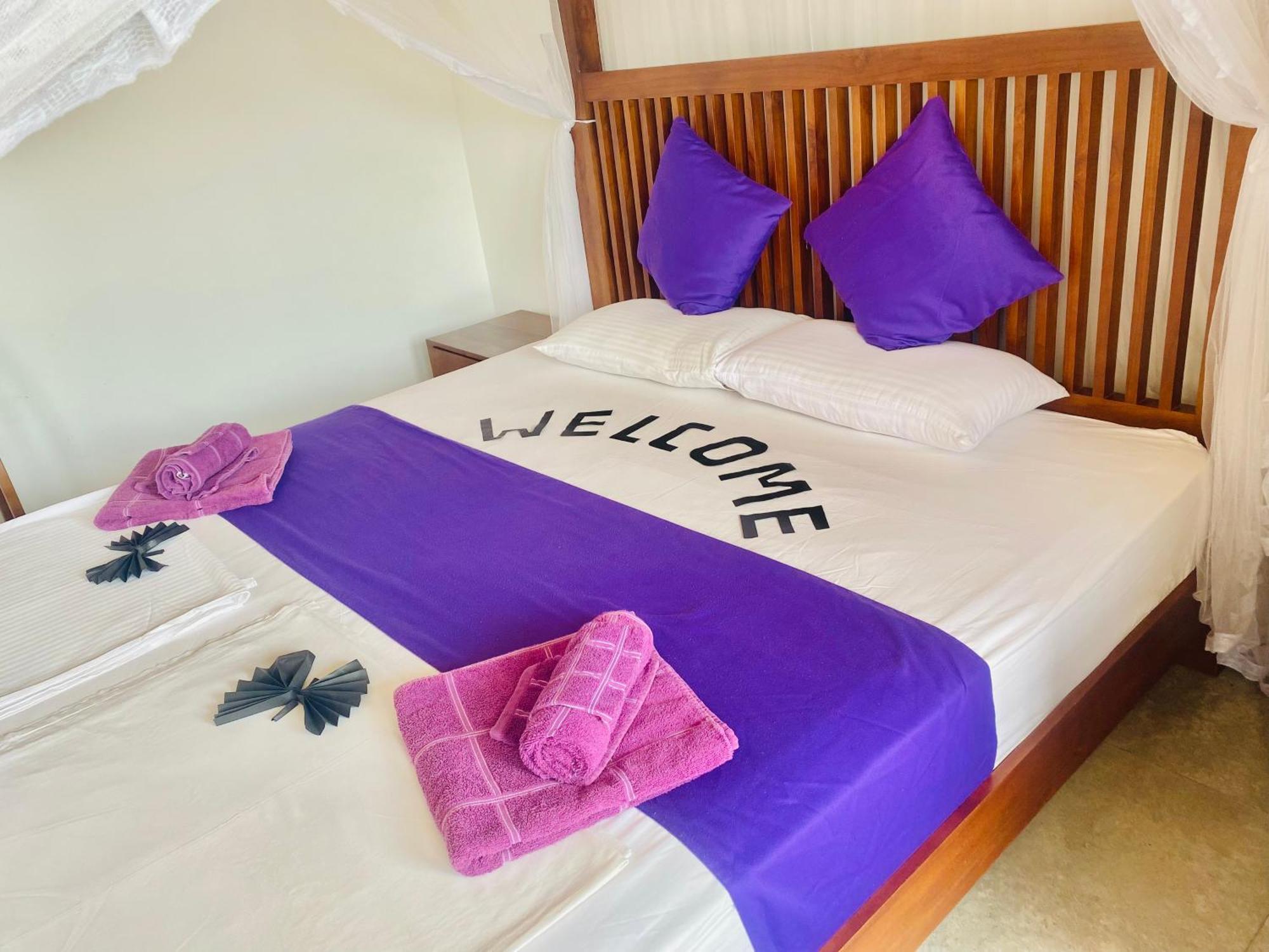 Villa Riverside Aluthgama Eksteriør billede